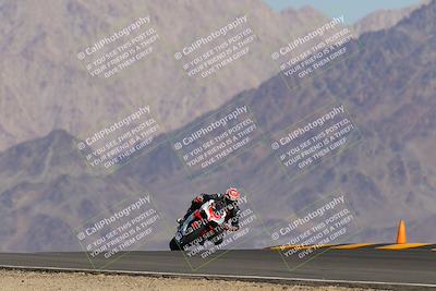 media/Oct-03-2022-Moto Forza (Mon) [[5f077a3730]]/Intermediate Group/Session 2 (Turn 10)/